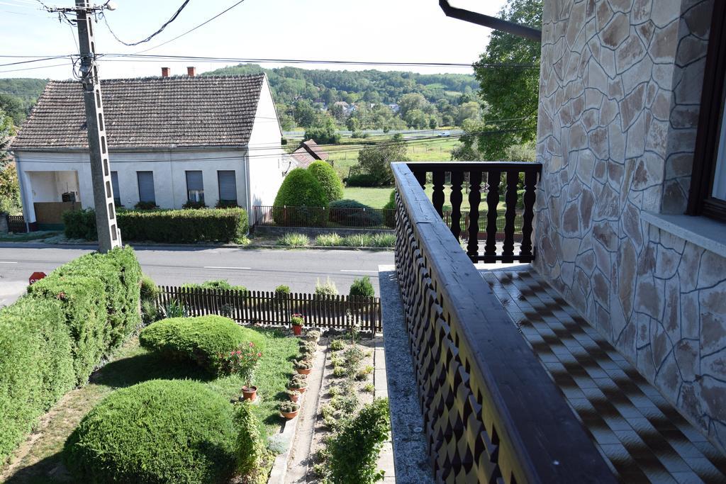 Pesti Vendégház Zalalövő Hotel Quarto foto